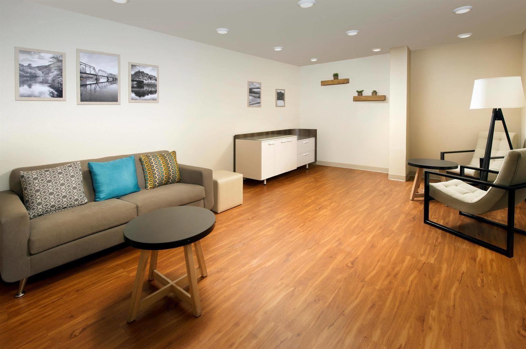 Woodspring Suites Allentown Eksteriør billede